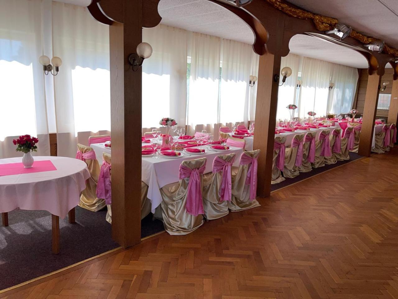 Wald Cafe Hotel Simbach am Inn Exterior foto